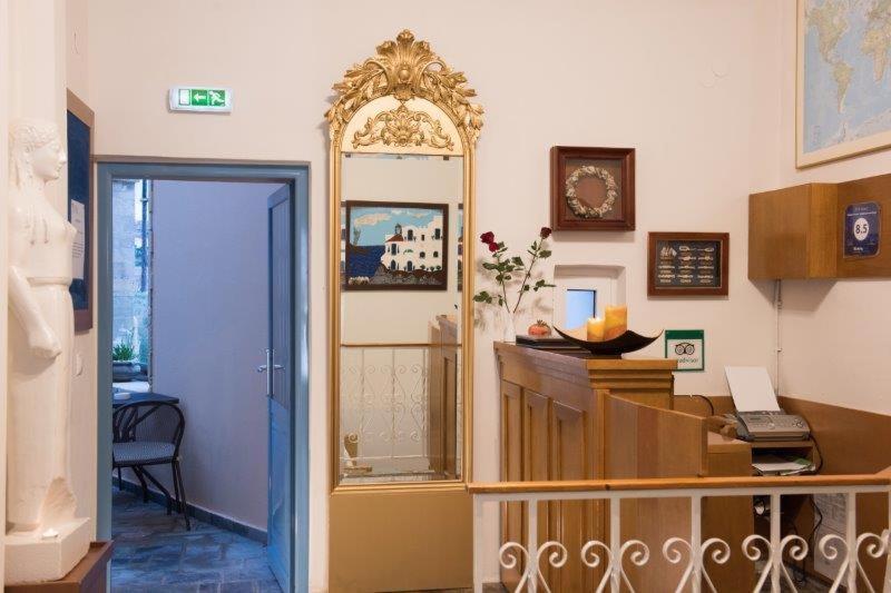 Captain'S House Hotel Suites & Apartments Pánormos Екстериор снимка